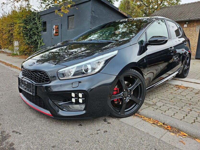 Kia ceed / Ceed 150.000 km 11.399 € Speyer 67346