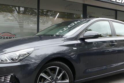 Hyundai i30 64.944 km 14.950 € Rheda-Wiedenbrück 33378