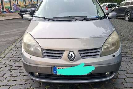 Renault Scenic 197.143 km 1.650 &euro; Erfurt 99084