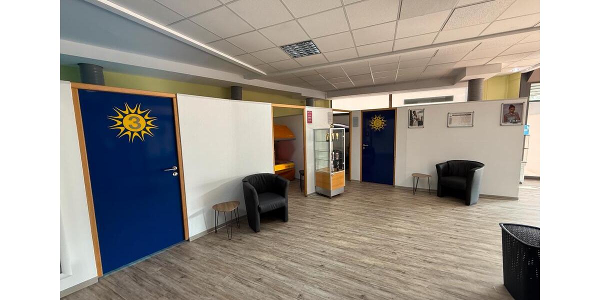 Top Gewerbefläche an Schwalm-Galerie – 110m² 17m Schaufenster zimmer