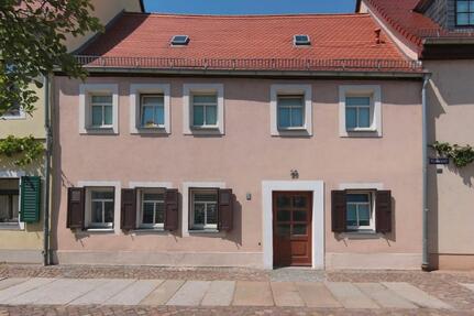 RMH im Zentrum von Grimma, 154m2, 3 Zimmer, 2 Bäder,Doppelcarport