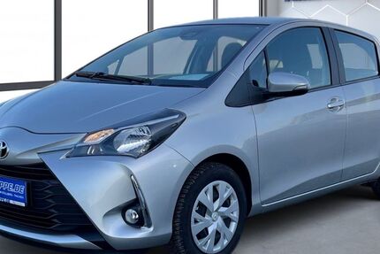 Toyota Yaris 11.086 km 14.390 &euro; Stollberg 09366