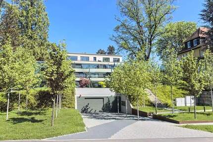 Stilvolles Wohnen in Stuttgart-Degerloch - Architektur, Qualität und Atmosphäre auf höchstem Niveau 5 zimmer