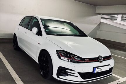 VW Golf 102.500 km 21.000 &euro; Eschach 73569