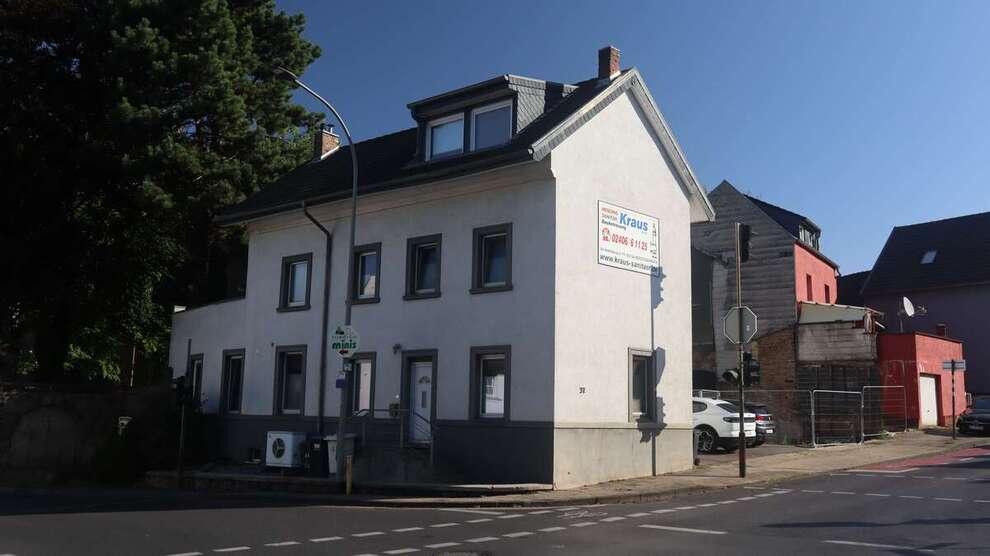 Haus zum Kaufen in Herzogenrath 620.000 € 130 m² 4 zimmer