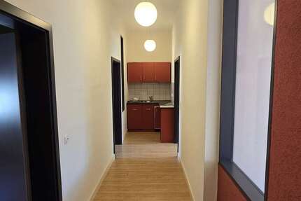 Büro in Ober-Ramstadt 700 € 105 m² zimmer