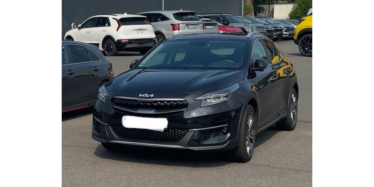 Kia XCeed 60.500 km 17.200 &euro; Bruchertseifen 57539