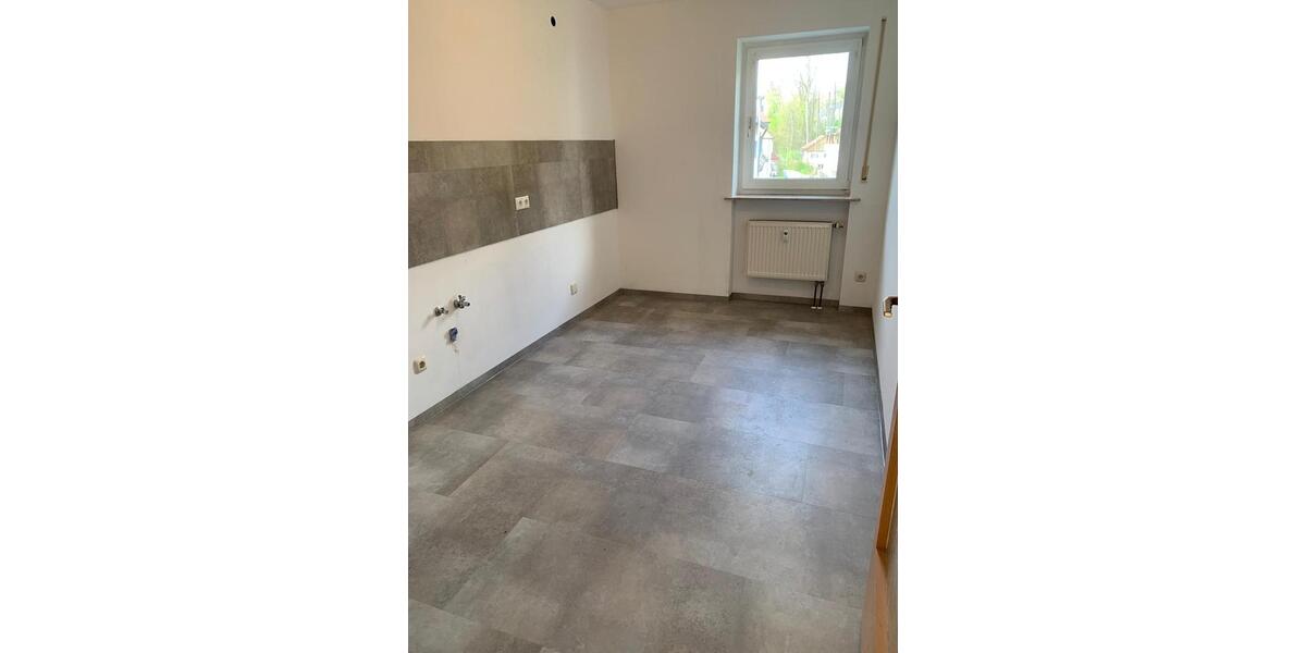 Etagenwohnung Ebermannstadt - 3 Zimmer, 85 m&sup2;, 850&euro; | Angebot:26409765