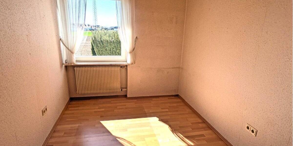 Einfamilienhaus Schwandorf Büchelkühn - 6 Zimmer, 190 m&sup2;, 1.600&euro; | Angebot:26376109