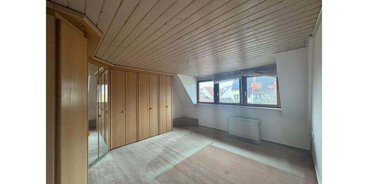 Reihenmittelhaus Ludwigsburg / Pflugfelden Pflugfelden - 6 Zimmer, 162 m&sup2;, 389.000&euro; | Angebot:25474205