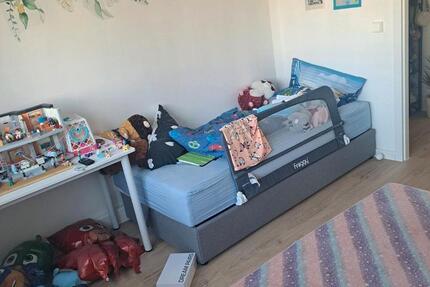 Wohnung Gröditz - 3 Zimmer, 75 m&sup2;, 850&euro; | Angebot:25392669