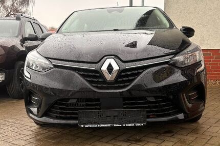 Renault Clio 27.100 km 11.990 &euro; Gielow 17139