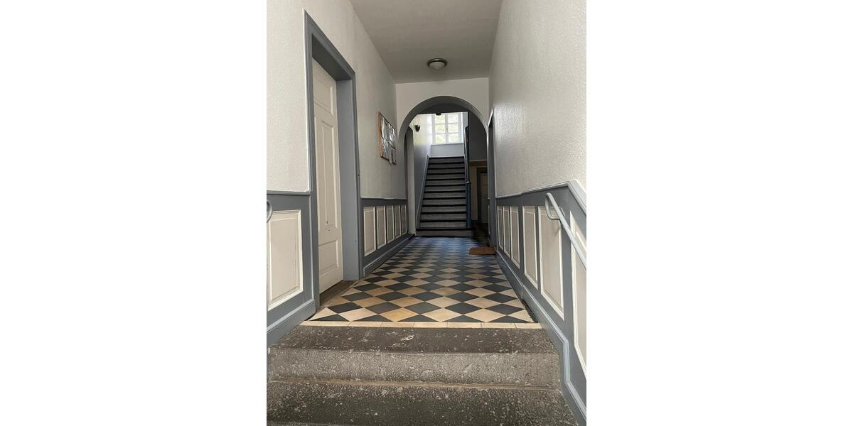 Dachgeschoßwohnung Zweibrücken - 3 Zimmer, 80 m&sup2;, 129.000&euro; | Angebot:27063833