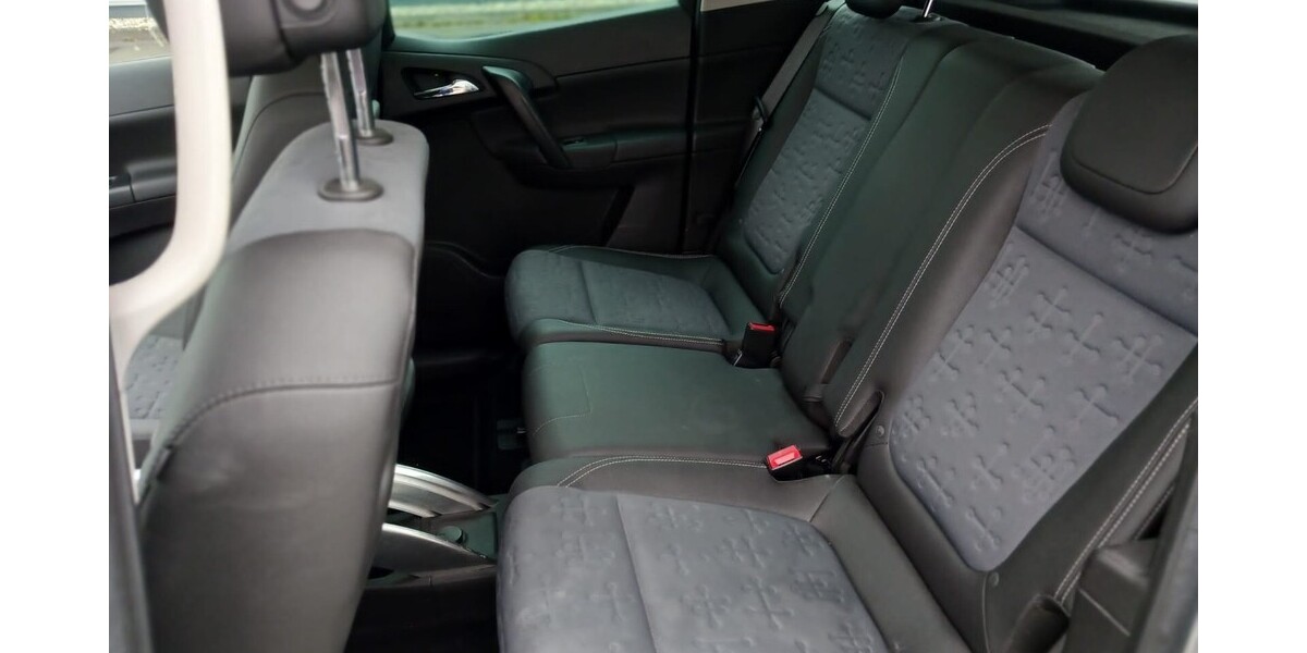 Opel Meriva 83.000 km 6.999 &euro; Oestrich-Winkel 65375