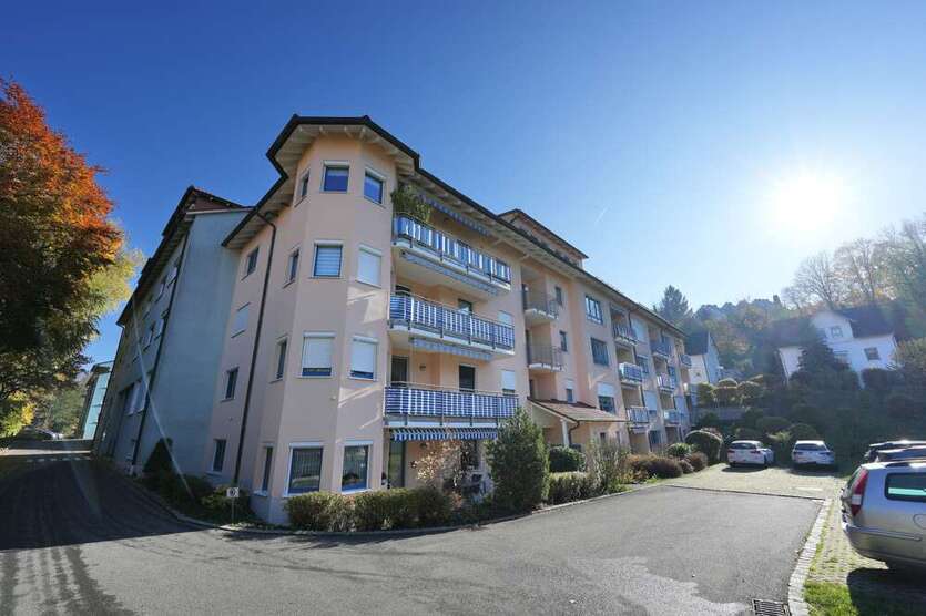 Wohnung zum Mieten in Coburg 440 € 57.16 m²