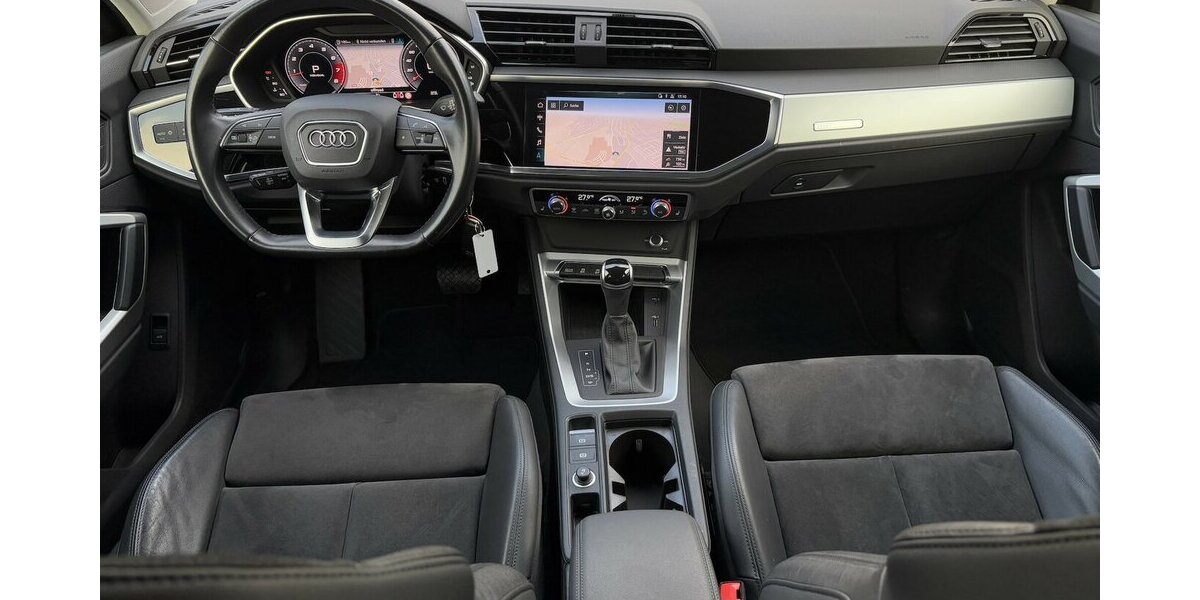 Audi Q3 35 TFSI S LINE/PANO/KAMERA/ACC/VIRTUALCOCKPIT 67.973 km 31.900 &euro; Villingen-Schwenningen 78054