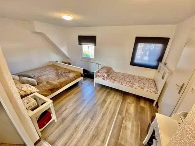 Mehrfamilienhaus, Wohnhaus Donaueschingen - 7 Zimmer, 120 m&sup2;, 1.700&euro; | Angebot:26674871