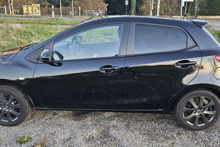 Mazda 2 168.000 km 4.990 &euro; Ratingen 40878