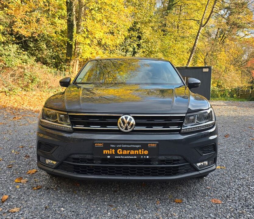 VW Tiguan 149.000 km 18.199 € Wuppertal 42115