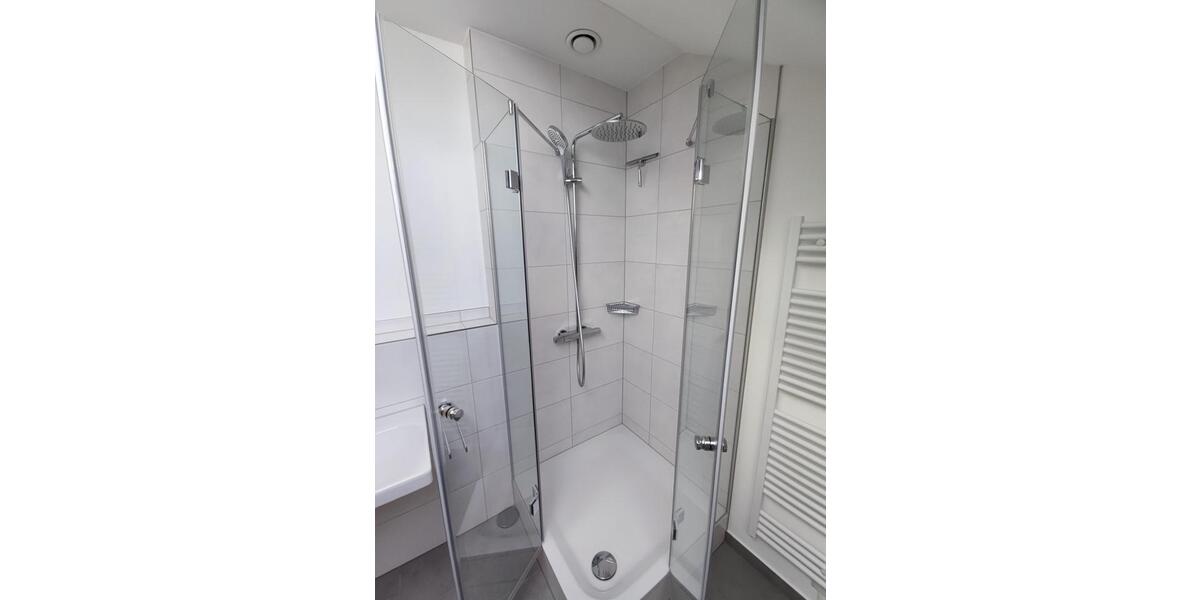 Dachgeschoßwohnung Heldenstein - 2 Zimmer, 73 m&sup2;, 950&euro; | Angebot:26322276
