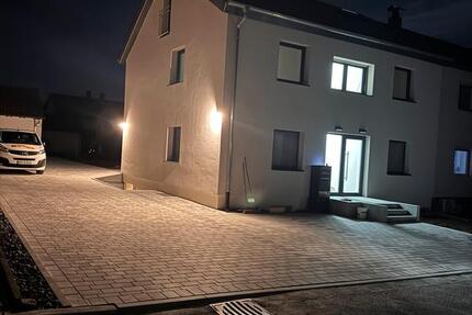 Haus Walldürn - 10 Zimmer, 210 m&sup2;, 432.000&euro; | Angebot:25625093