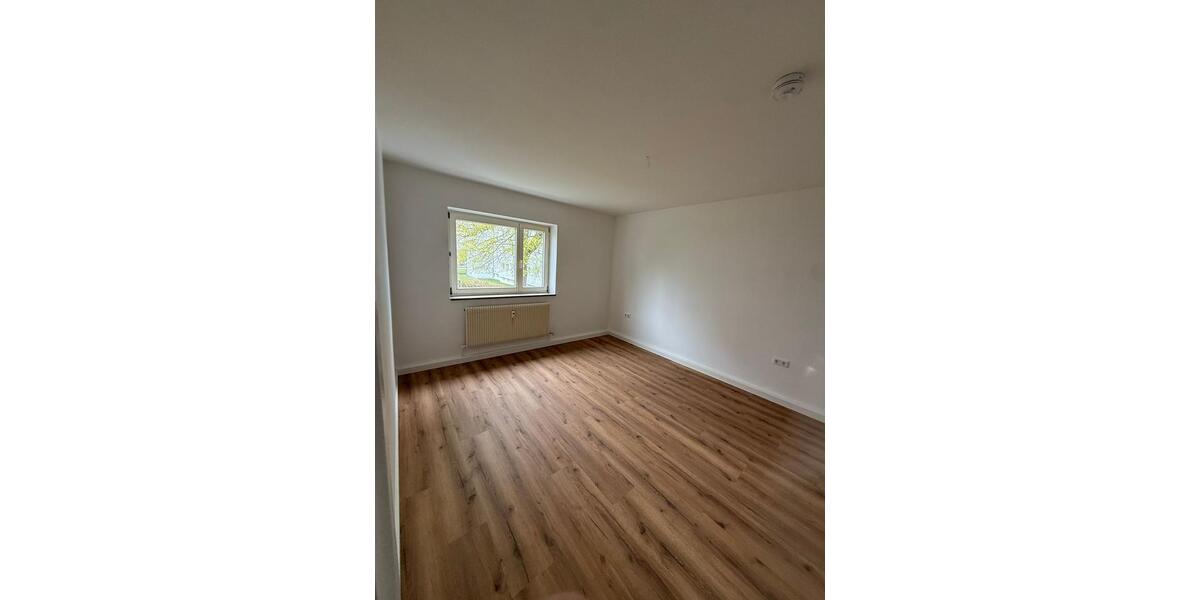Etagenwohnung Amberg - 3 Zimmer, 73 m&sup2;, 765&euro; | Angebot:26276519