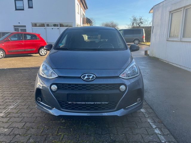 Hyundai i10 37.298 km 8.950 &euro; Sindelfingen 71069