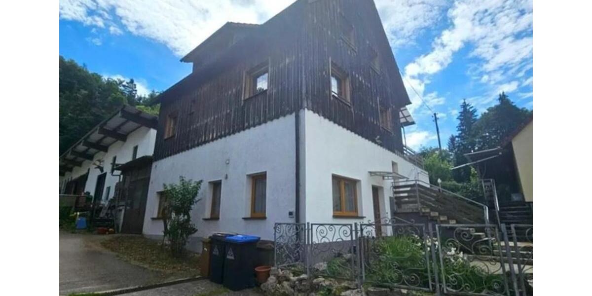 Einfamilienhaus Heidenheim an der Brenz Aufhausen - 10 Zimmer, 300 m&sup2;, 995.000&euro; | Angebot:25637091