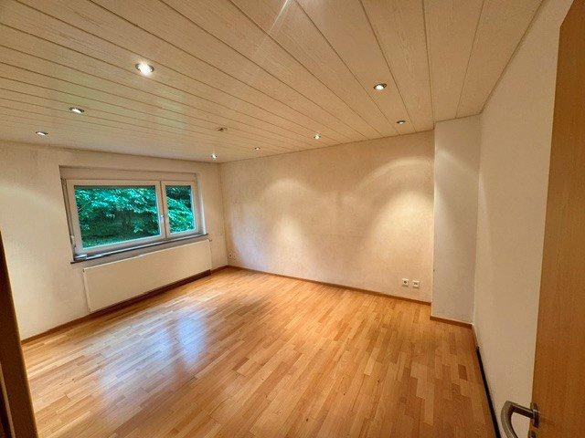 Hochparterre Leonberg - 4 Zimmer, 82 m&sup2;, 299.000&euro; | Angebot:26834050