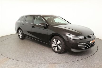 VW Passat 32.016 km 30.880 &euro; Garching 85748