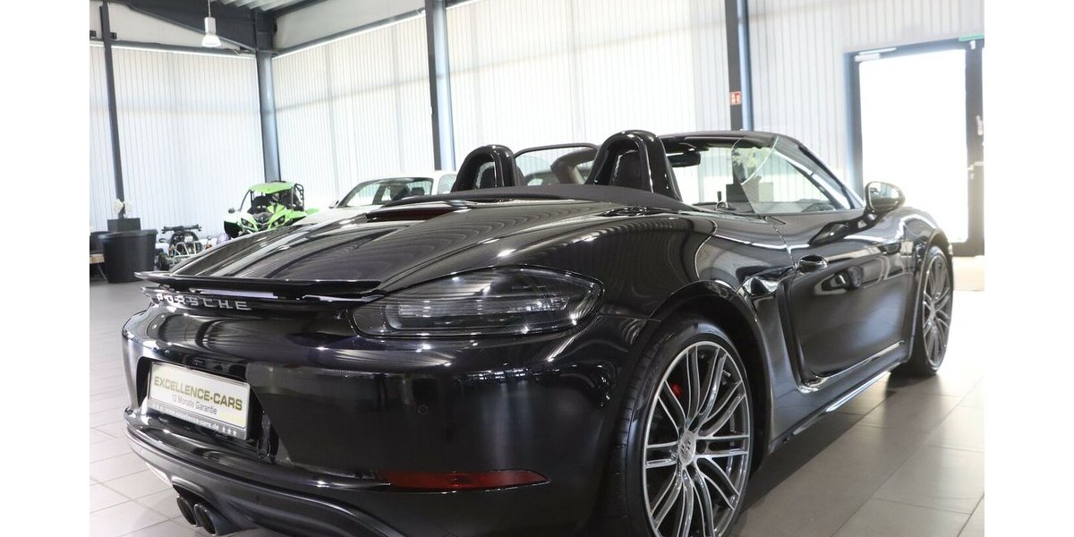 Porsche Boxster 718 S SPORT-CHRONO-PLUS / BOSE / 20-ZOLL 55.000 km 59.999 € Hamm 59077