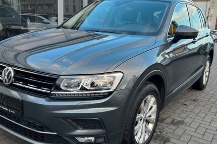 VW Tiguan 145.200 km 20.800 &euro; Aachen 52078