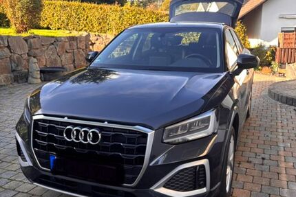 Audi Q2 48.000 km 17.900 &euro; Attendorn 57439