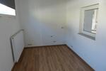 Gewerbehalle mit Büro, Garagen und Sozialräumen 133 qm zimmer