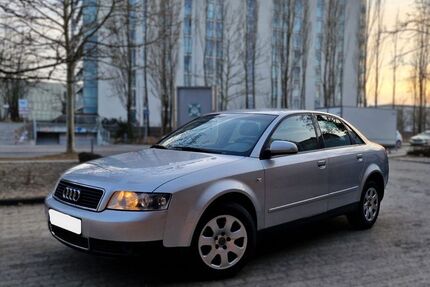 Audi A4 184.000 km 3.650 &euro; München 80997