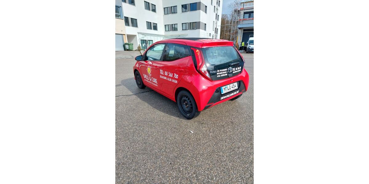 Toyota Aygo (X) 59.000 km 8.100 &euro; Gräfelfing 82166