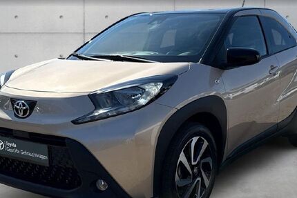 Toyota Aygo (X) 28.859 km 14.250 &euro; Rotenburg 27356