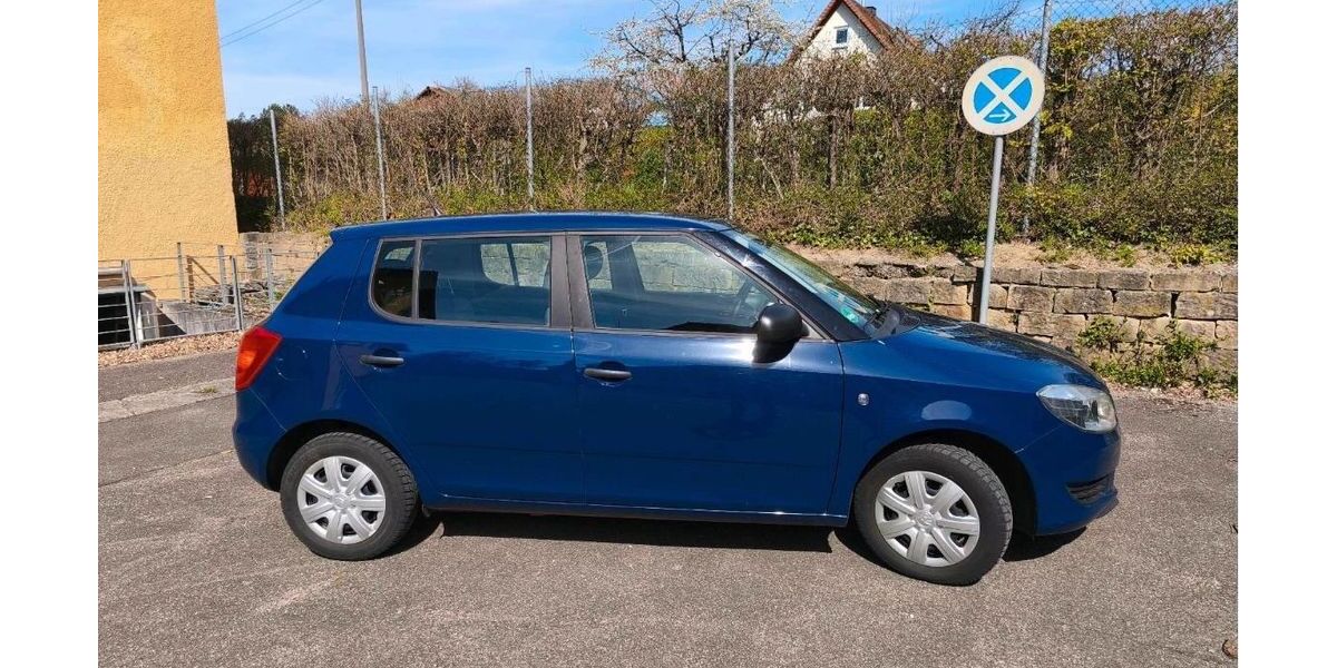 Skoda Fabia 80.000 km 5.600 &euro; Reutlingen 72766