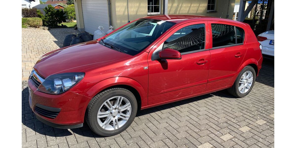 Opel Astra 42.900 km 6.390 &euro; Gudensberg 34281