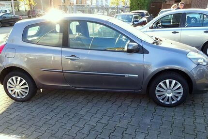 Renault Clio 159.500 km 3.500 &euro; Münster 48165