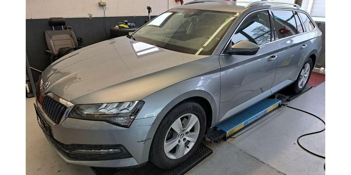 Skoda Superb 106.799 km 15.490 &euro; Neuburg am Inn 94127