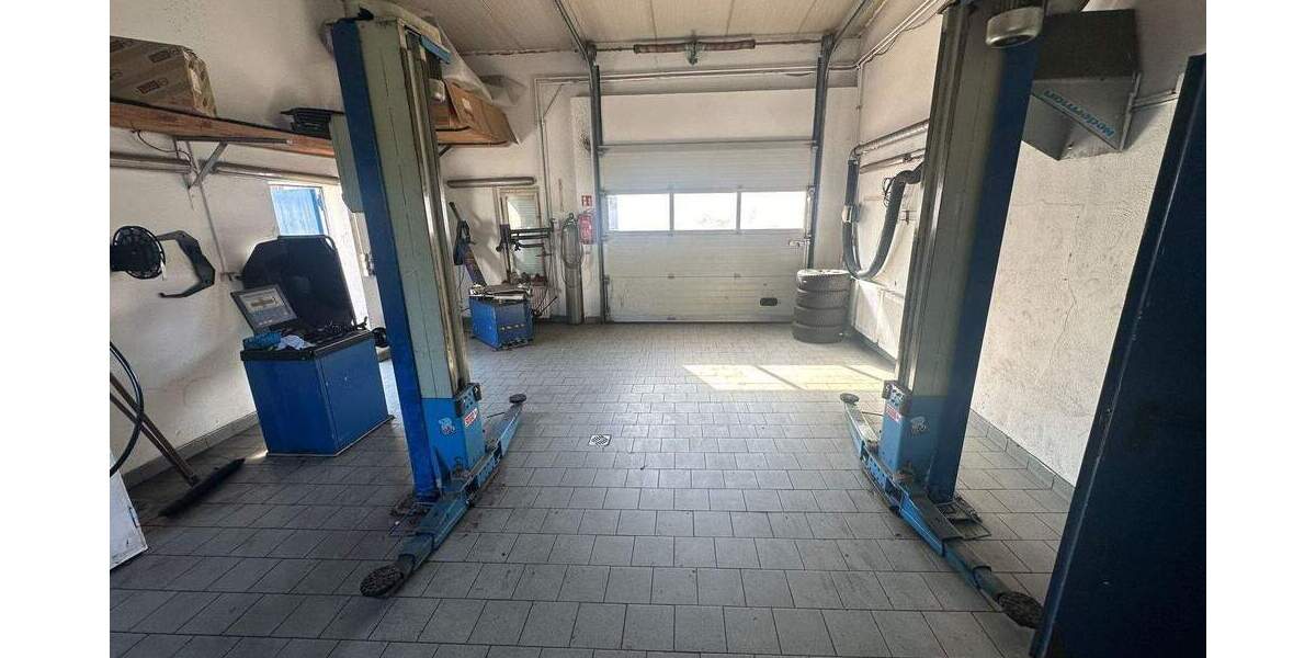 +++ Autohaus als GmbH zu verkaufen +++ zimmer
