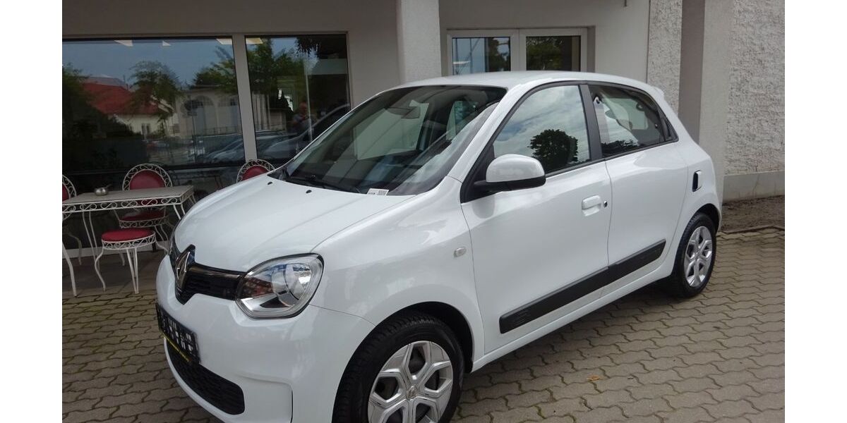 Renault Twingo 13.790 km 10.990 &euro; Dresden 01217