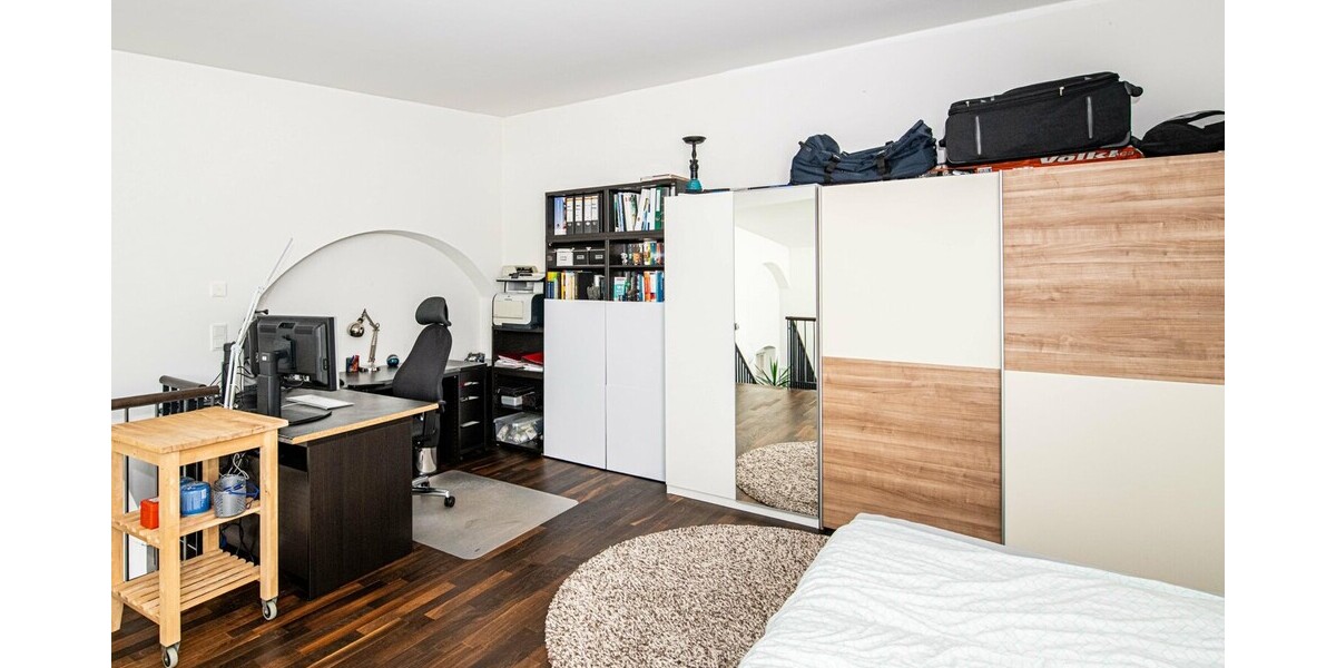 Schöne Galeriewohnung mit Dachterrasse 2 zimmer