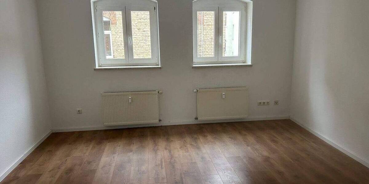Etagenwohnung Halle (Saale) Innenstadt - 2 Zimmer, 52 m&sup2;, 472&euro; | Angebot:26891628