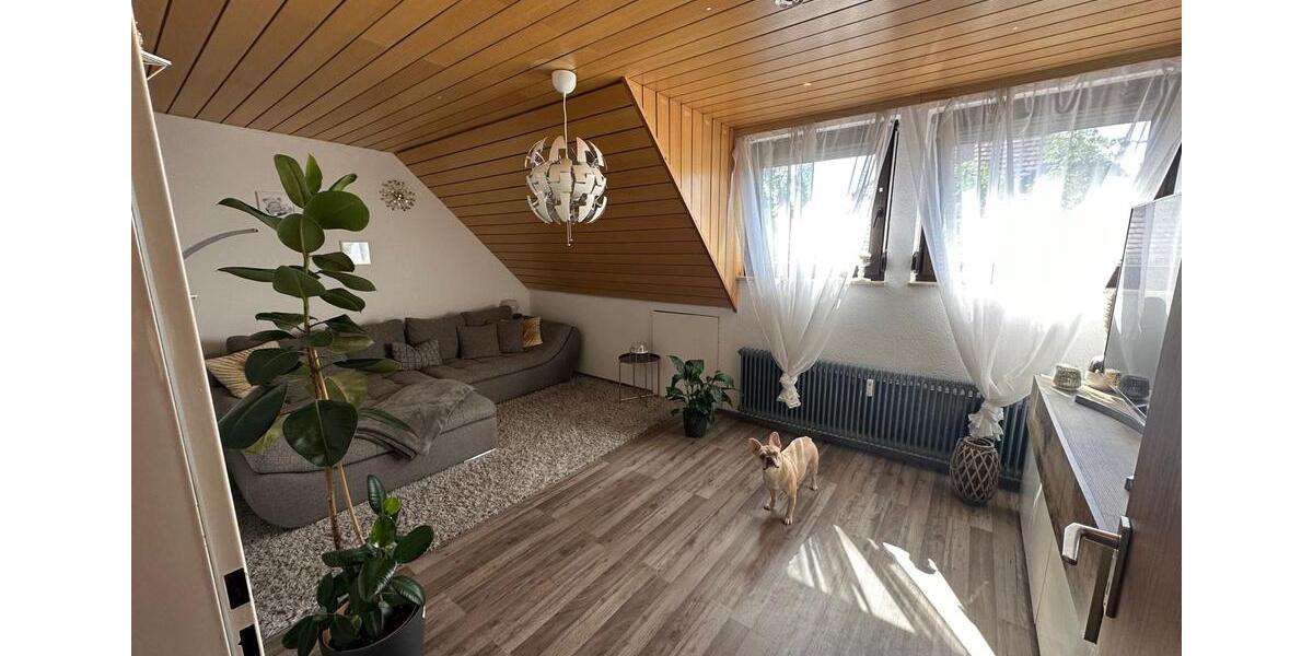 Dachgeschoßwohnung Villingen-Schwenningen Schwenningen - 4 Zimmer, 72 m&sup2;, 185.000&euro; | Angebot:26373546