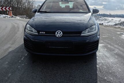 VW Golf 269.057 km 7.950 &euro; Salzweg 94121