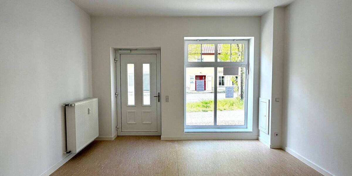 Gewerbeobjekt Königs Wusterhausen - 2 Zimmer, 49 m&sup2;, 649&euro; | Angebot:26673953