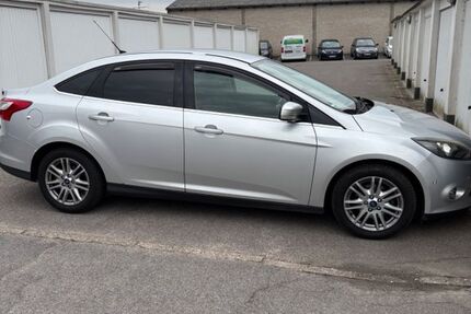 Ford Focus 133.000 km 4.000 &euro; Neumünster 24536