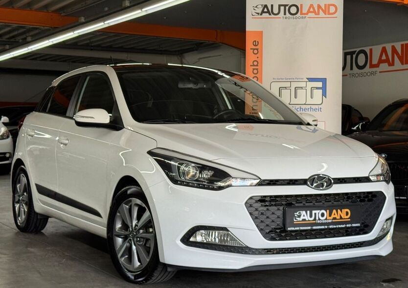 Hyundai i20 92.000 km 10.499 € Troisdorf 53842